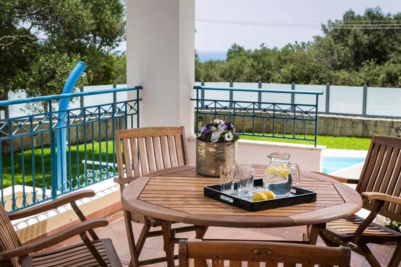 Villa Cara Metaxata Экстерьер фото